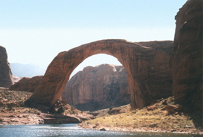 Die Rainbow Bridge