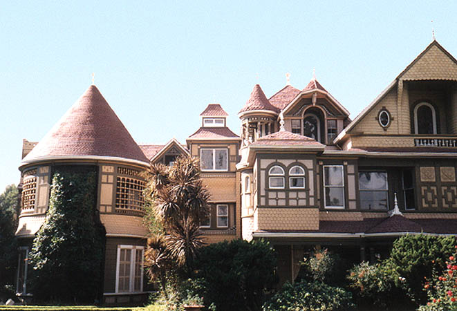 Winchester Mystery House